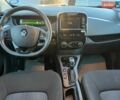 Черный Рено Зое, объемом двигателя 0 л и пробегом 125 тыс. км за 9950 $, фото 31 на Automoto.ua
