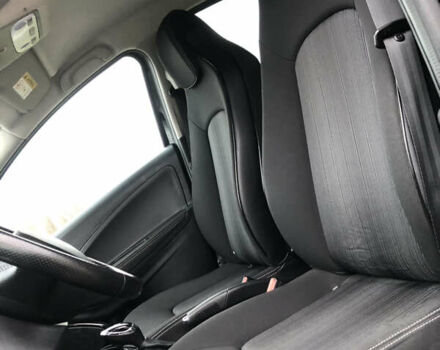 Чорний Рено Зое, об'ємом двигуна 0 л та пробігом 68 тис. км за 9450 $, фото 41 на Automoto.ua