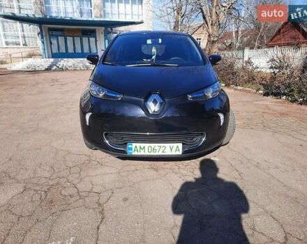 Черный Рено Зое, объемом двигателя 0 л и пробегом 35 тыс. км за 10700 $, фото 3 на Automoto.ua
