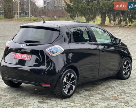 Черный Рено Зое, объемом двигателя 0 л и пробегом 85 тыс. км за 9600 $, фото 16 на Automoto.ua