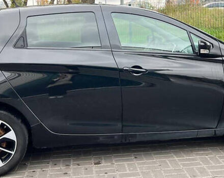 Черный Рено Зое, объемом двигателя 0 л и пробегом 92 тыс. км за 9299 $, фото 5 на Automoto.ua