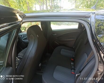 Черный Рено Зое, объемом двигателя 0 л и пробегом 159 тыс. км за 9200 $, фото 5 на Automoto.ua