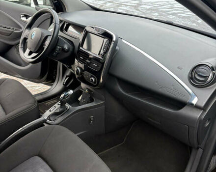 Чорний Рено Зое, об'ємом двигуна 0 л та пробігом 100 тис. км за 8499 $, фото 24 на Automoto.ua