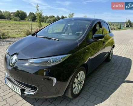 Черный Рено Зое, объемом двигателя 0 л и пробегом 14 тыс. км за 12400 $, фото 11 на Automoto.ua
