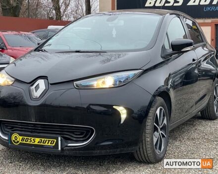 Черный Рено Зое, объемом двигателя 41 л и пробегом 81 тыс. км за 9799 $, фото 2 на Automoto.ua