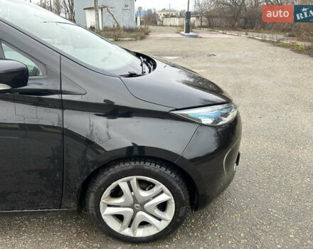 Черный Рено Зое, объемом двигателя 0 л и пробегом 51 тыс. км за 10400 $, фото 9 на Automoto.ua