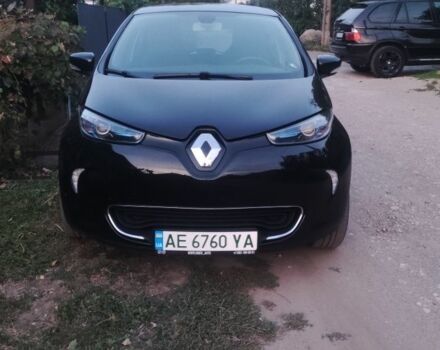 Рено Зое 2018 в Кривом Роге на Automoto.ua Черный Рено Зое, объемом двигателя 0 л и пробегом 8 тыс. км за 11000 $, фото 3 на Automoto.ua