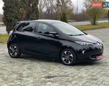 Черный Рено Зое, объемом двигателя 0 л и пробегом 85 тыс. км за 9600 $, фото 9 на Automoto.ua