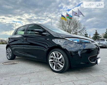 Черный Рено Зое, объемом двигателя 0 л и пробегом 67 тыс. км за 14800 $, фото 1 на Automoto.ua