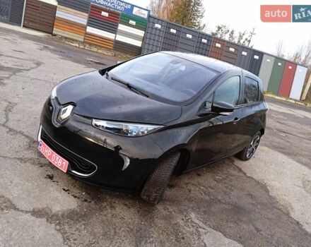 Черный Рено Зое, объемом двигателя 0 л и пробегом 100 тыс. км за 8998 $, фото 1 на Automoto.ua