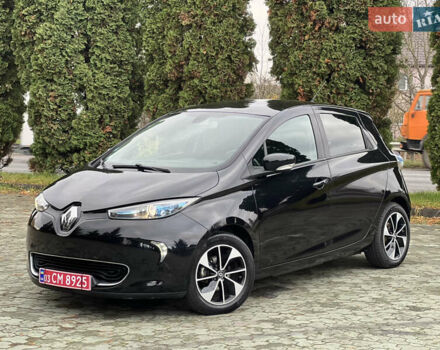 Черный Рено Зое, объемом двигателя 0 л и пробегом 85 тыс. км за 9600 $, фото 7 на Automoto.ua