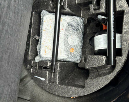 Чорний Рено Зое, об'ємом двигуна 0 л та пробігом 100 тис. км за 8499 $, фото 18 на Automoto.ua