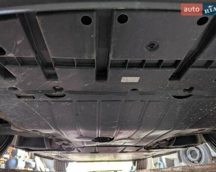 Черный Рено Зое, объемом двигателя 0 л и пробегом 76 тыс. км за 11300 $, фото 8 на Automoto.ua