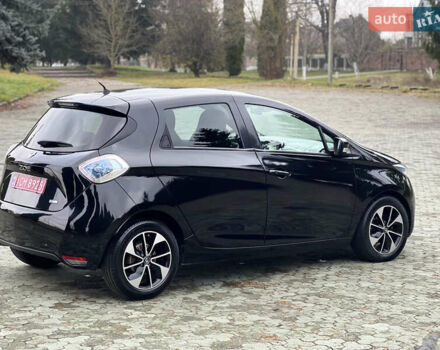 Черный Рено Зое, объемом двигателя 0 л и пробегом 85 тыс. км за 9600 $, фото 17 на Automoto.ua