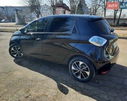 Черный Рено Зое, объемом двигателя 0 л и пробегом 35 тыс. км за 10700 $, фото 2 на Automoto.ua