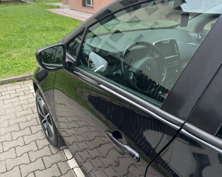 Чорний Рено Зое, об'ємом двигуна 0 л та пробігом 56 тис. км за 10200 $, фото 3 на Automoto.ua