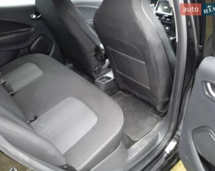 Черный Рено Зое, объемом двигателя 0 л и пробегом 101 тыс. км за 8750 $, фото 13 на Automoto.ua