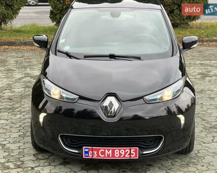 Черный Рено Зое, объемом двигателя 0 л и пробегом 85 тыс. км за 9600 $, фото 20 на Automoto.ua