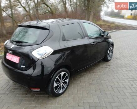 Черный Рено Зое, объемом двигателя 0 л и пробегом 101 тыс. км за 8750 $, фото 6 на Automoto.ua