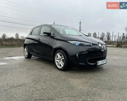 Черный Рено Зое, объемом двигателя 0 л и пробегом 51 тыс. км за 10400 $, фото 1 на Automoto.ua
