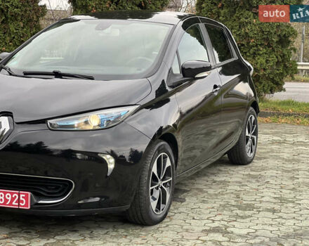 Черный Рено Зое, объемом двигателя 0 л и пробегом 85 тыс. км за 9600 $, фото 19 на Automoto.ua