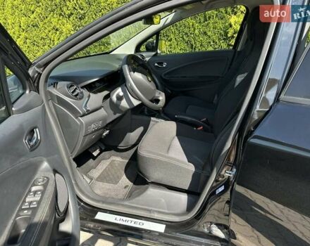 Черный Рено Зое, объемом двигателя 0 л и пробегом 14 тыс. км за 12400 $, фото 1 на Automoto.ua