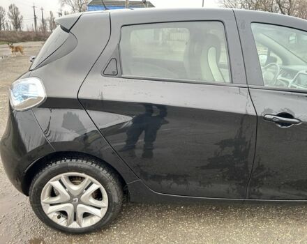 Черный Рено Зое, объемом двигателя 0 л и пробегом 51 тыс. км за 10400 $, фото 11 на Automoto.ua