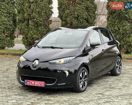 Черный Рено Зое, объемом двигателя 0 л и пробегом 85 тыс. км за 9600 $, фото 8 на Automoto.ua