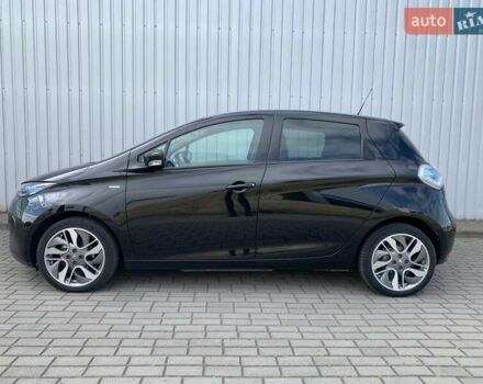 Черный Рено Зое, объемом двигателя 0 л и пробегом 33 тыс. км за 11999 $, фото 5 на Automoto.ua