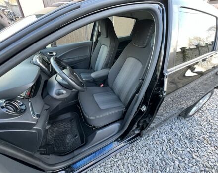 Черный Рено Зое, объемом двигателя 0 л и пробегом 139 тыс. км за 9500 $, фото 5 на Automoto.ua