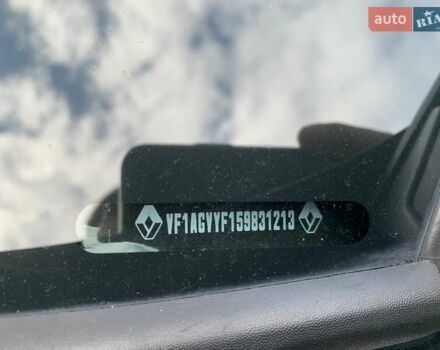 Черный Рено Зое, объемом двигателя 0 л и пробегом 33 тыс. км за 11999 $, фото 14 на Automoto.ua