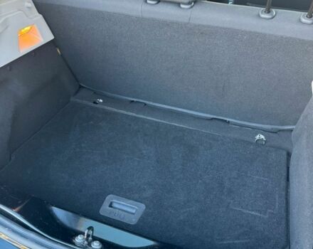 Черный Рено Зое, объемом двигателя 0 л и пробегом 64 тыс. км за 9100 $, фото 7 на Automoto.ua