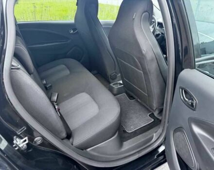 Черный Рено Зое, объемом двигателя 0 л и пробегом 58 тыс. км за 9200 $, фото 5 на Automoto.ua