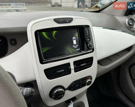 Чорний Рено Зое, об'ємом двигуна 0 л та пробігом 11 тис. км за 12000 $, фото 19 на Automoto.ua