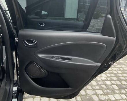 Чорний Рено Зое, об'ємом двигуна 0 л та пробігом 98 тис. км за 9999 $, фото 15 на Automoto.ua