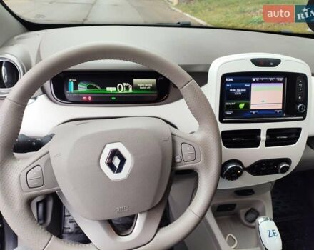 Чорний Рено Зое, об'ємом двигуна 0 л та пробігом 26 тис. км за 9800 $, фото 16 на Automoto.ua