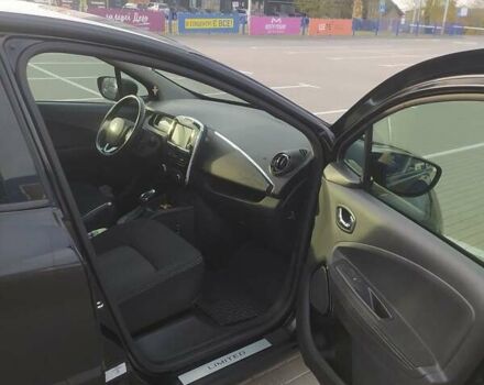 Чорний Рено Зое, об'ємом двигуна 0 л та пробігом 97 тис. км за 9700 $, фото 25 на Automoto.ua