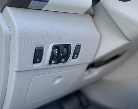 Черный Рено Зое, объемом двигателя 0 л и пробегом 15 тыс. км за 10650 $, фото 29 на Automoto.ua