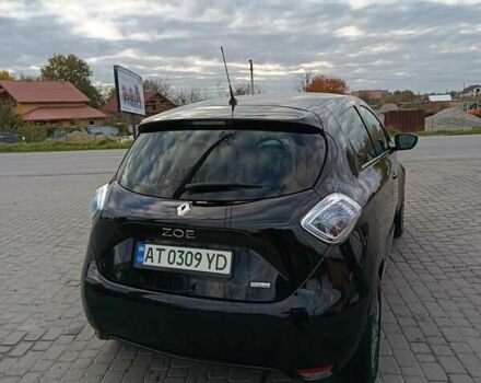 Черный Рено Зое, объемом двигателя 0 л и пробегом 51 тыс. км за 11000 $, фото 3 на Automoto.ua