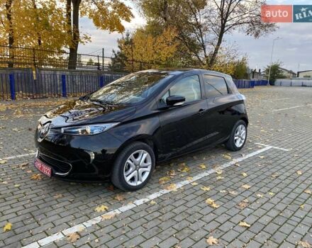 Черный Рено Зое, объемом двигателя 0 л и пробегом 15 тыс. км за 10650 $, фото 17 на Automoto.ua