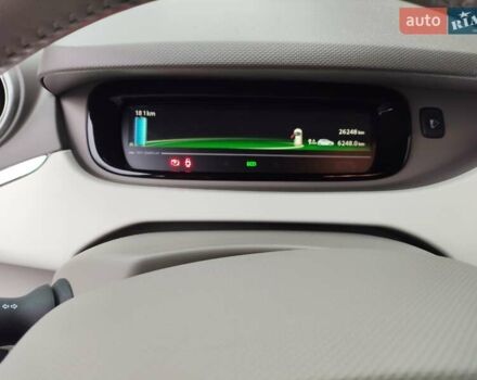 Чорний Рено Зое, об'ємом двигуна 0 л та пробігом 26 тис. км за 9800 $, фото 17 на Automoto.ua