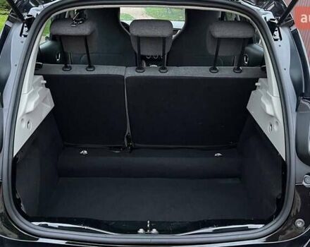 Чорний Рено Зое, об'ємом двигуна 0 л та пробігом 93 тис. км за 12900 $, фото 21 на Automoto.ua