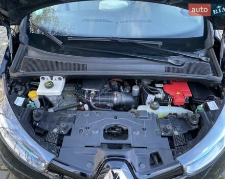 Черный Рено Зое, объемом двигателя 0 л и пробегом 15 тыс. км за 10650 $, фото 8 на Automoto.ua