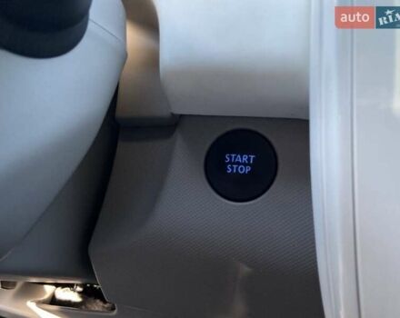 Черный Рено Зое, объемом двигателя 0 л и пробегом 25 тыс. км за 9999 $, фото 8 на Automoto.ua