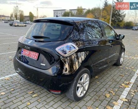 Черный Рено Зое, объемом двигателя 0 л и пробегом 15 тыс. км за 10650 $, фото 4 на Automoto.ua