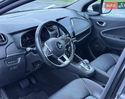 Черный Рено Зое, объемом двигателя 0 л и пробегом 129 тыс. км за 13700 $, фото 7 на Automoto.ua