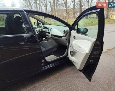 Чорний Рено Зое, об'ємом двигуна 0 л та пробігом 26 тис. км за 9800 $, фото 21 на Automoto.ua