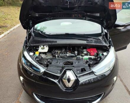 Чорний Рено Зое, об'ємом двигуна 0 л та пробігом 26 тис. км за 9800 $, фото 14 на Automoto.ua