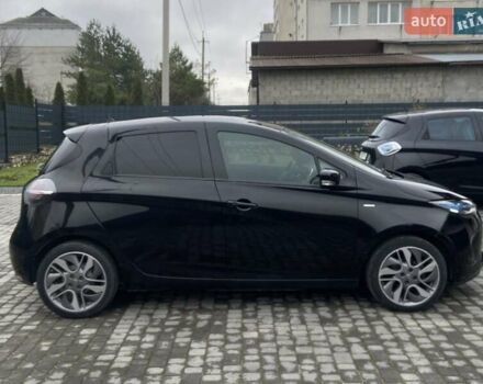 Чорний Рено Зое, об'ємом двигуна 0 л та пробігом 98 тис. км за 9999 $, фото 8 на Automoto.ua