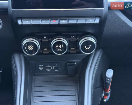 Черный Рено Зое, объемом двигателя 0 л и пробегом 129 тыс. км за 13700 $, фото 11 на Automoto.ua